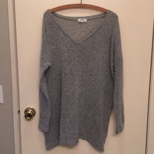 Oversized grey sweater